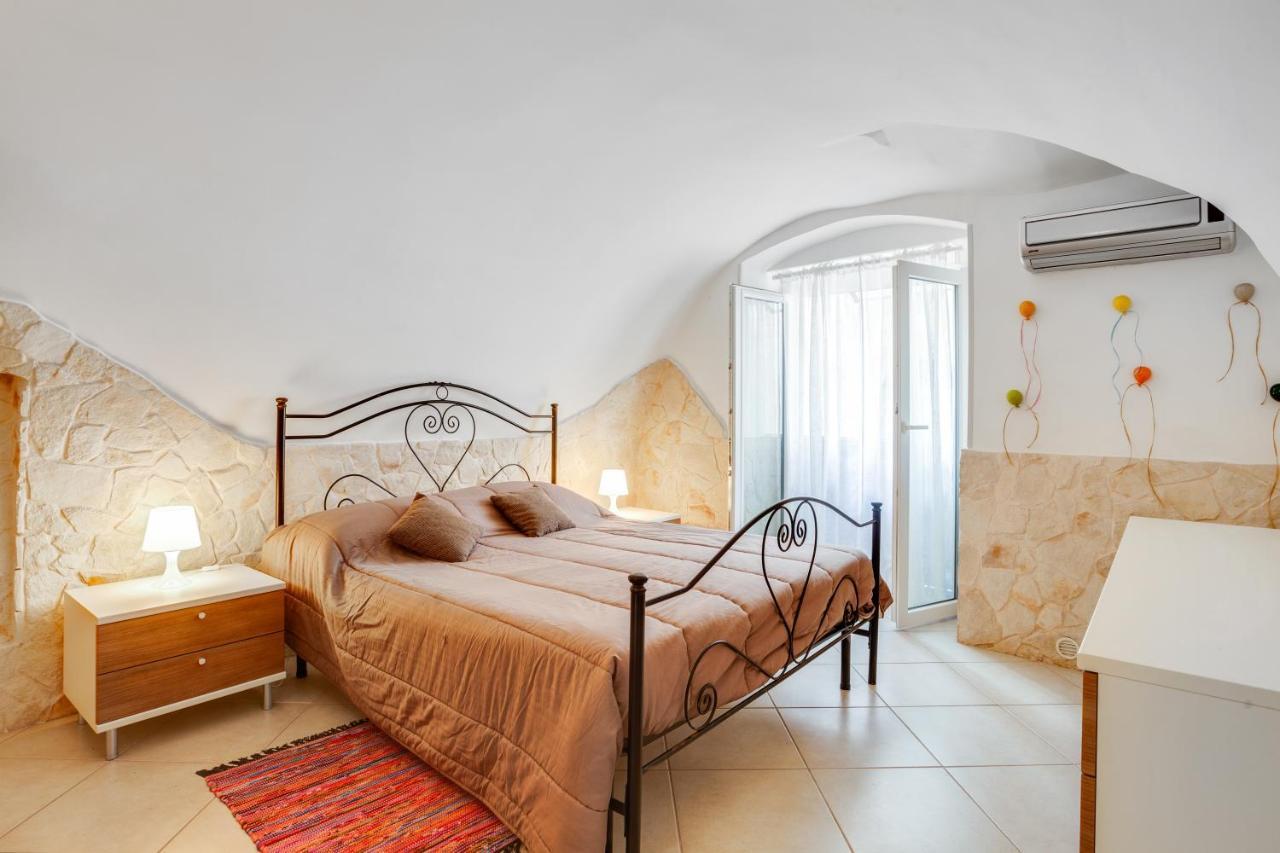 Апартаменти La Chicca Historic Center Beautiful Flat Монополі Екстер'єр фото